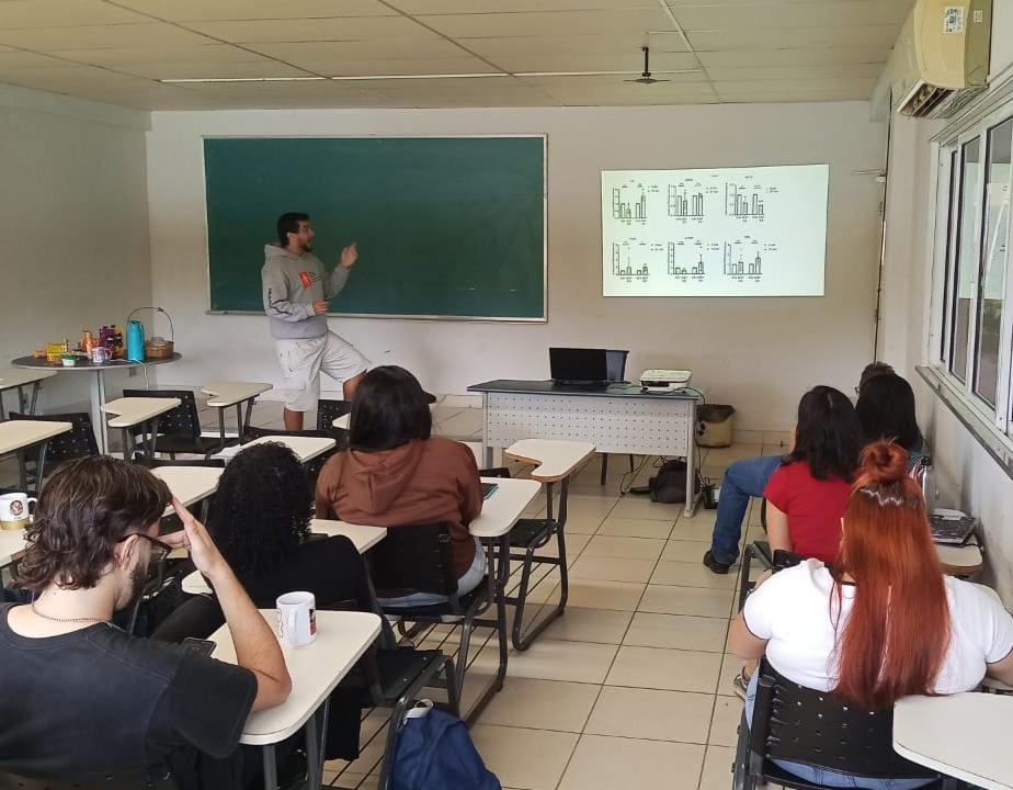 Read more about the article Bruno Rodrigues Seminar