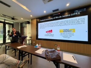 Read more about the article Professor Rodrigo Nunes da Fonseca, from the Nunes da Fonseca Lab and UFRJ, represented Brazil at Beihang University in Beijing and at the Medicine, Innovation and Devices Conference.